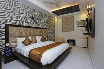 Fabhotel Ronald Inn Faridabad Extérieur photo