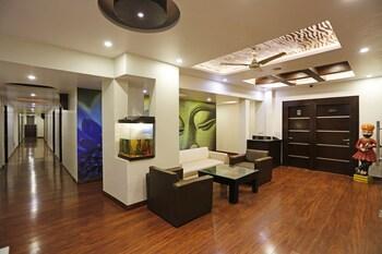 Fabhotel Ronald Inn Faridabad Extérieur photo