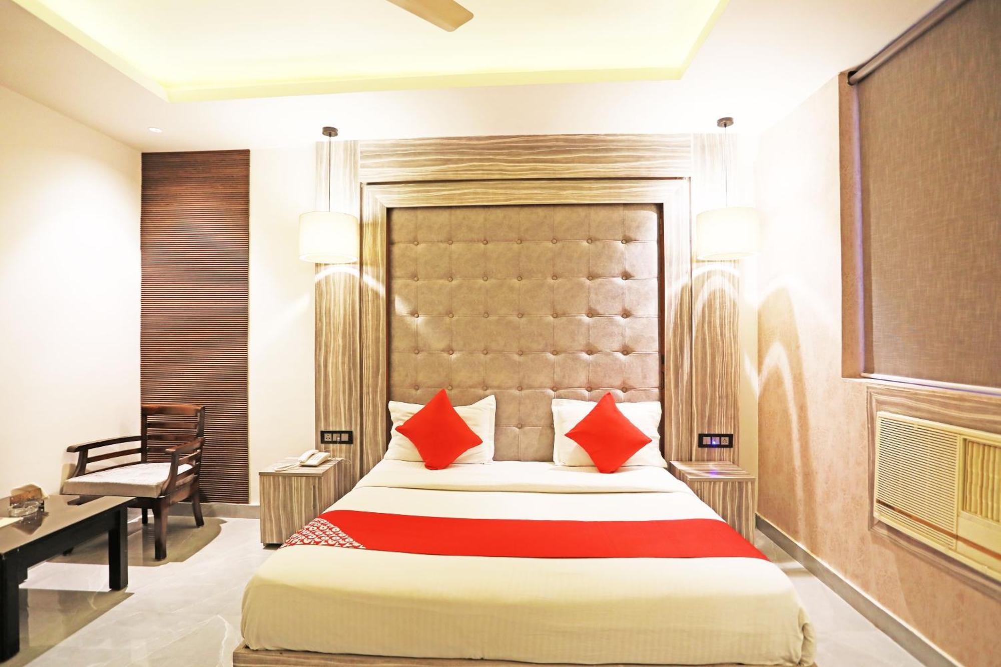 Fabhotel Ronald Inn Faridabad Extérieur photo