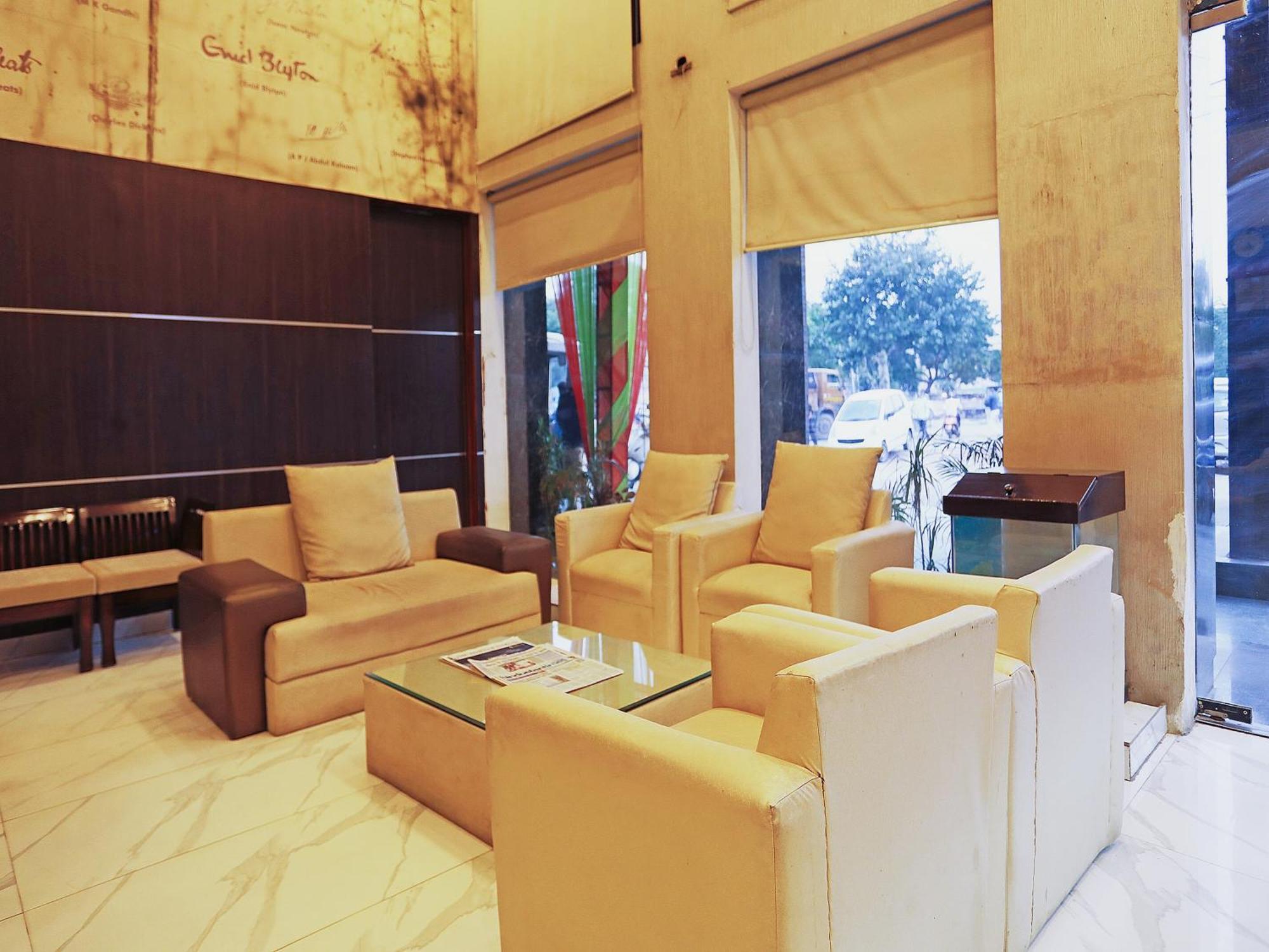 Fabhotel Ronald Inn Faridabad Extérieur photo