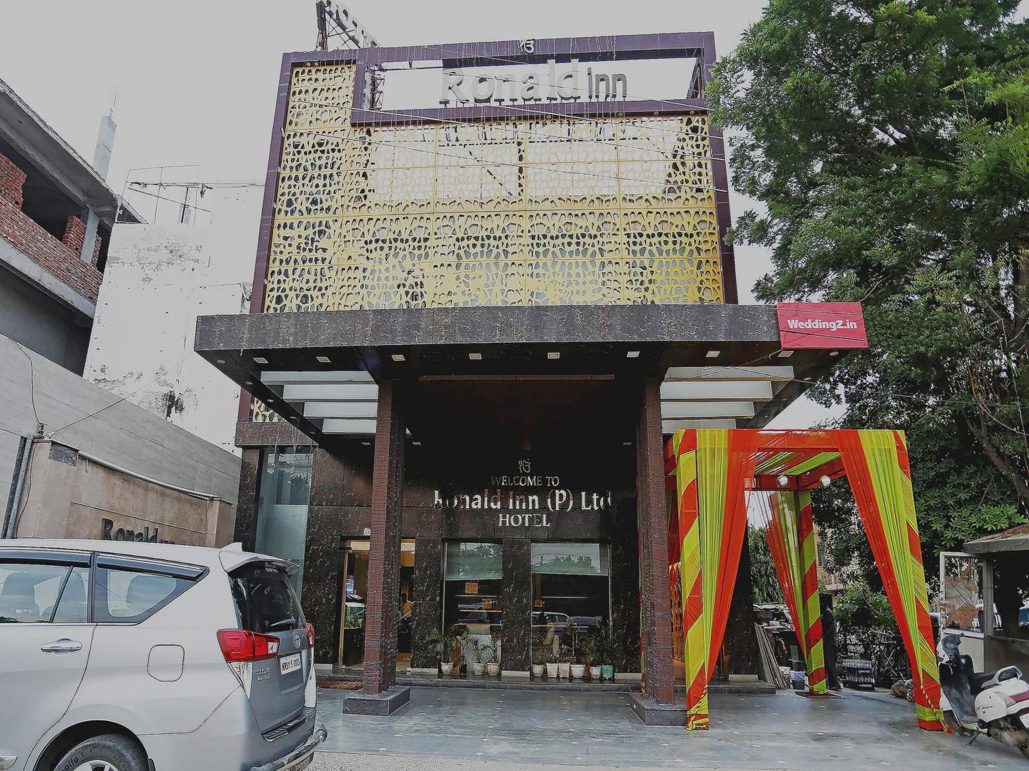 Fabhotel Ronald Inn Faridabad Extérieur photo