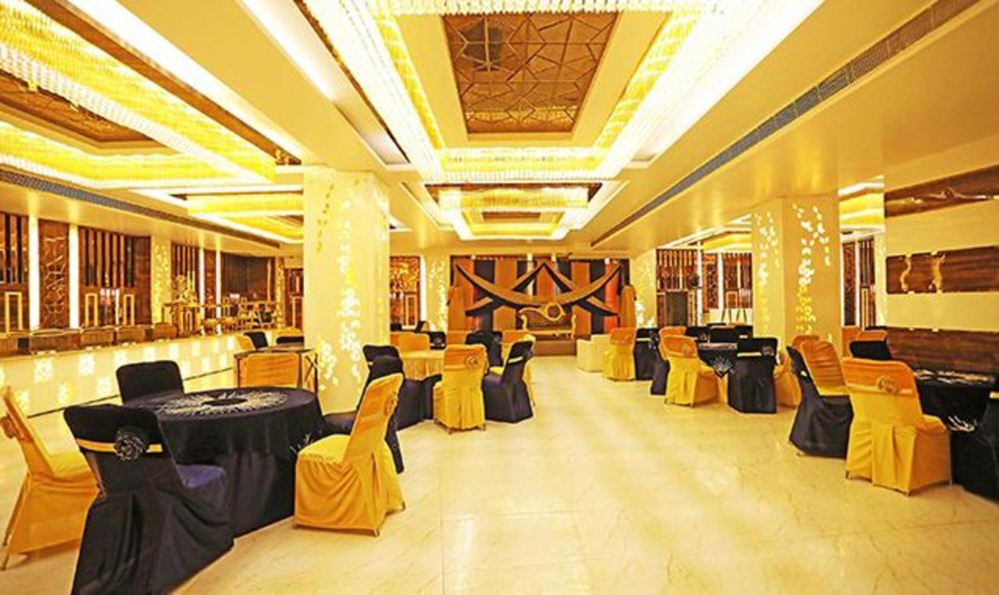 Fabhotel Ronald Inn Faridabad Extérieur photo